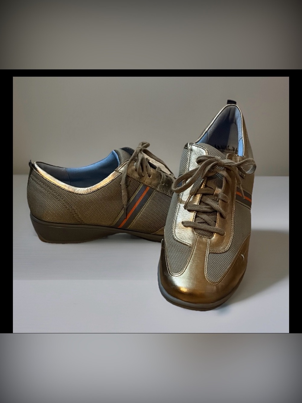 Rockport Gold Metallic Sneakers Women's Size 11 Lace Up Comfort Shoes Casual EUC